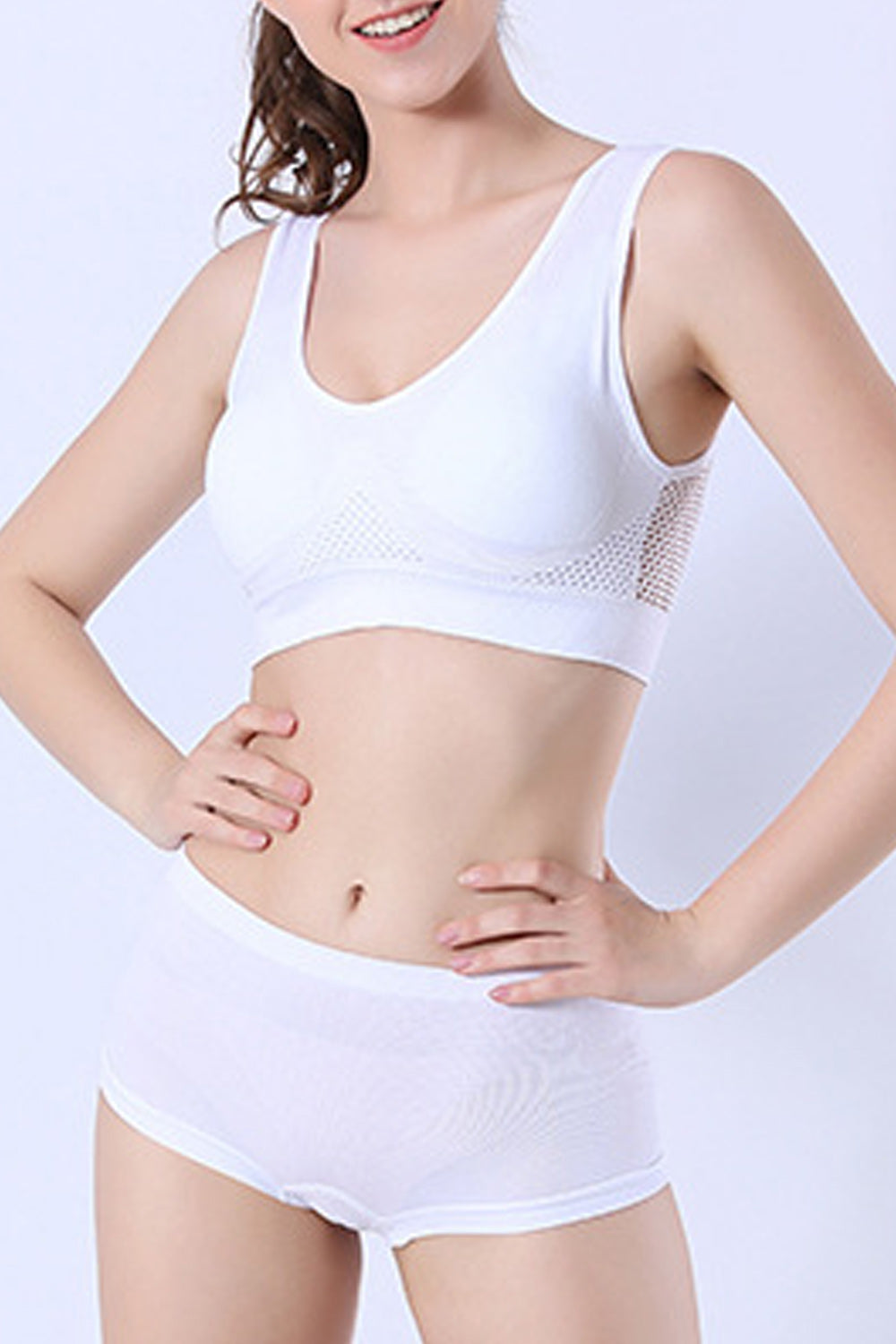 Women Breathable Solid Colored Yoga Stretchable Sports Bra