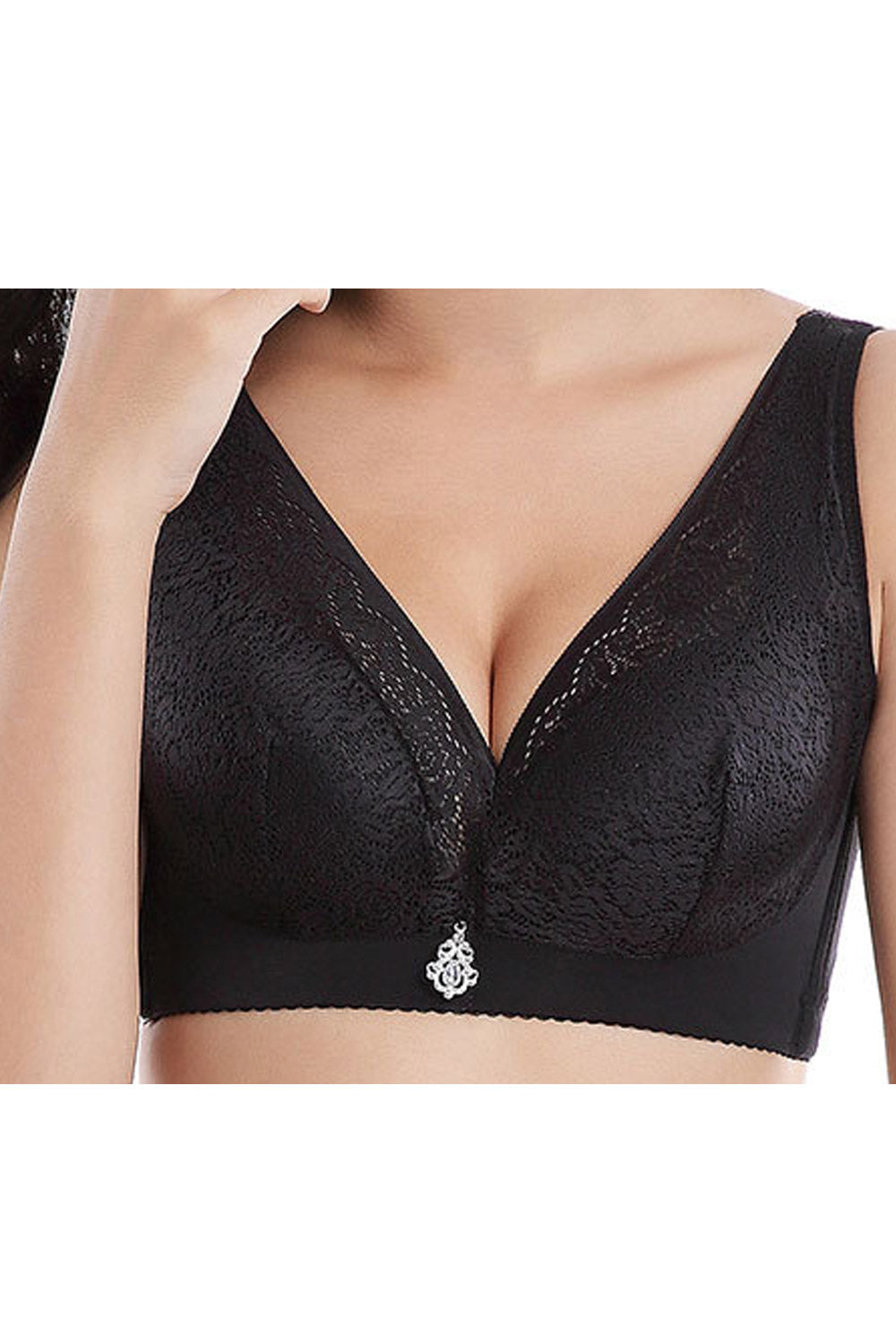 Women Solid Colored Beautiful Shoulder Strap Easy Minimizer Bra