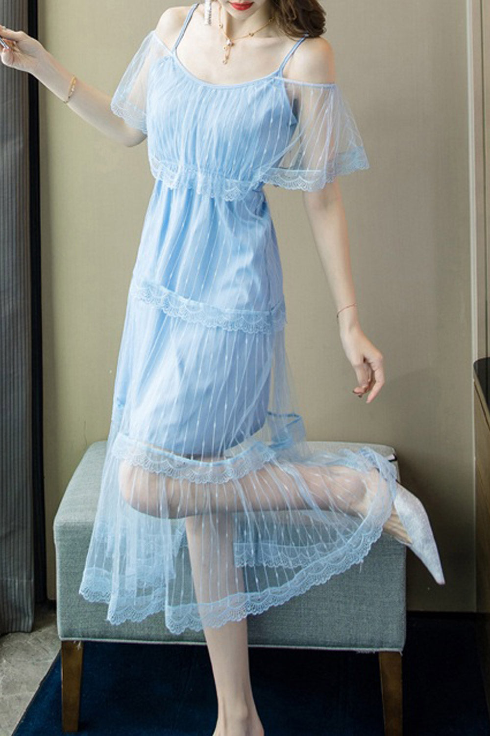 Women Thin Strap Cold Shoulder Mesh Dress