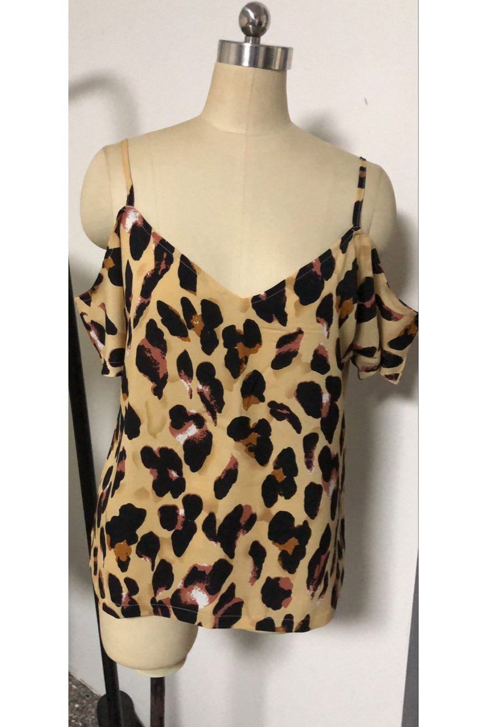 Women Leopard Printed Cold Shoulder Loose Top