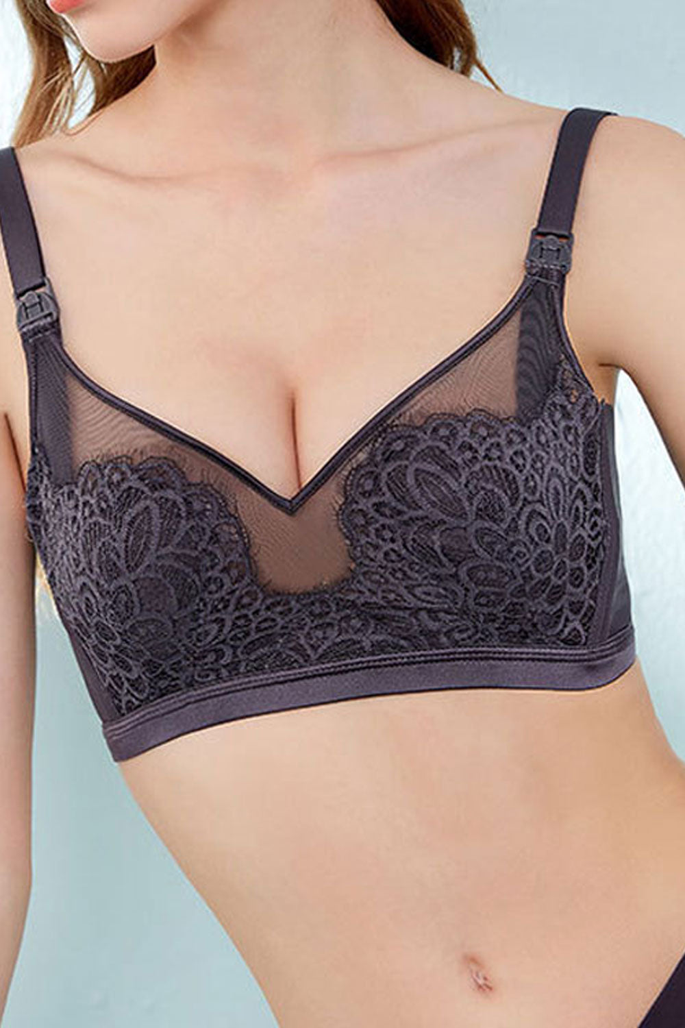 Women Solid Colored Seamless Shoulder Strap Nursing Bra