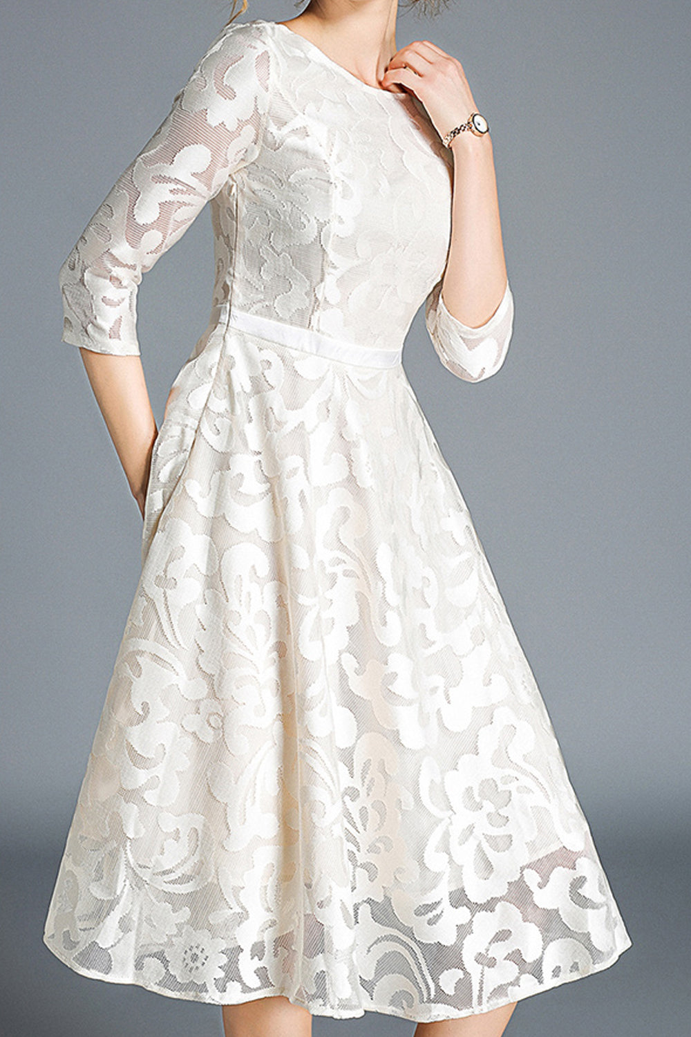 Women Beautiful Lace Pattern Easy Round Neck Short Sleeve Mid-Length Summer Weekend Dress