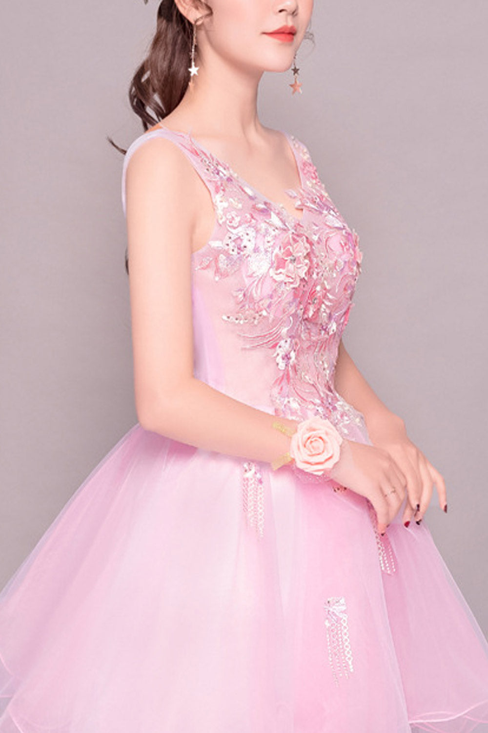 Women Lace Decorated Sleeveless Party Dress