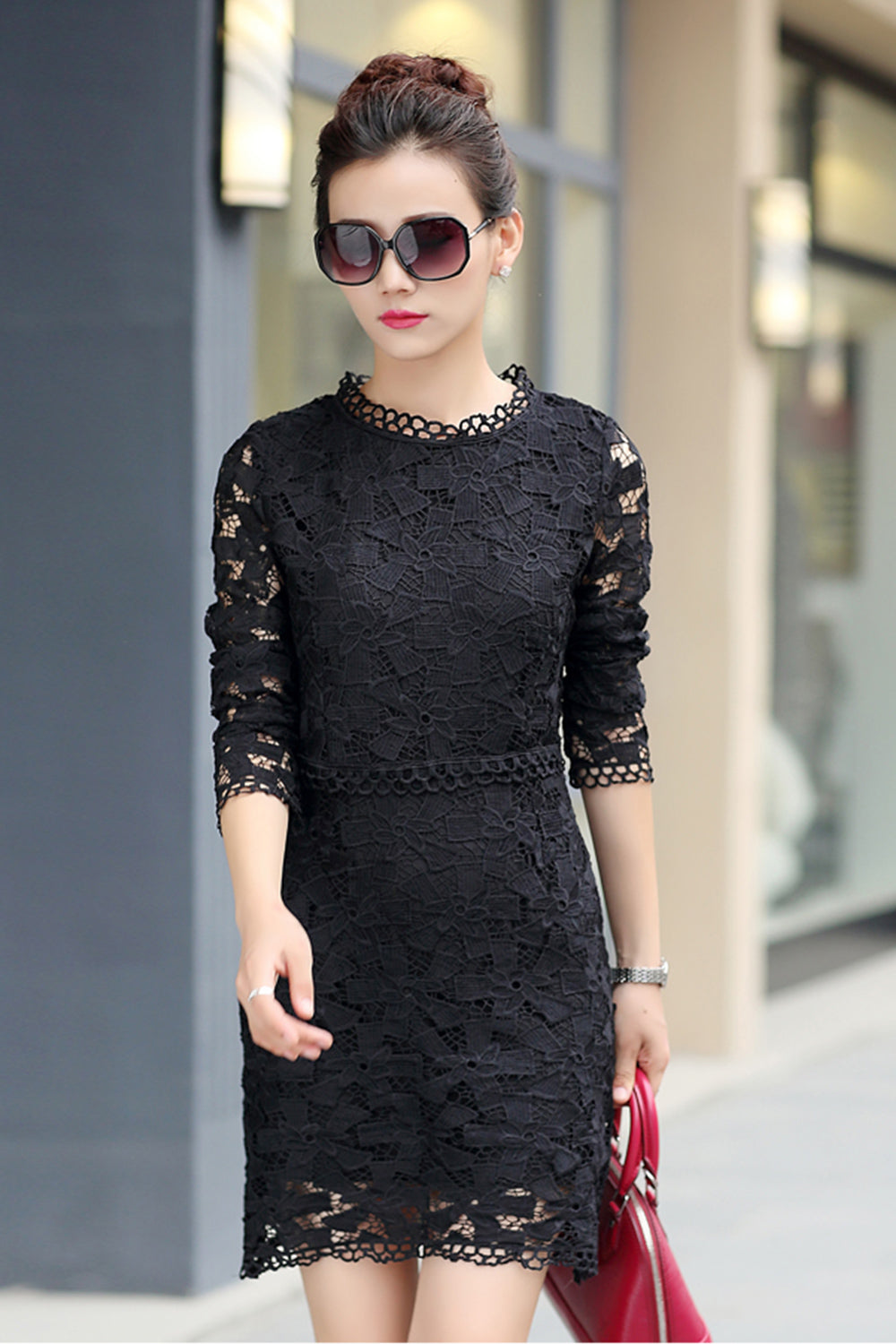 Women Short Length Lace Decorated Shift Dress Black