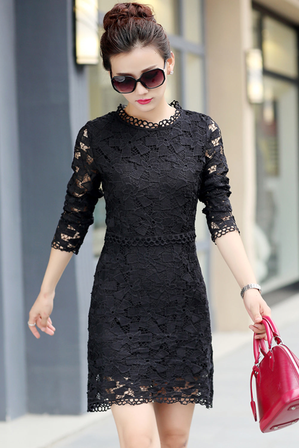 Women Short Length Lace Decorated Shift Dress Black