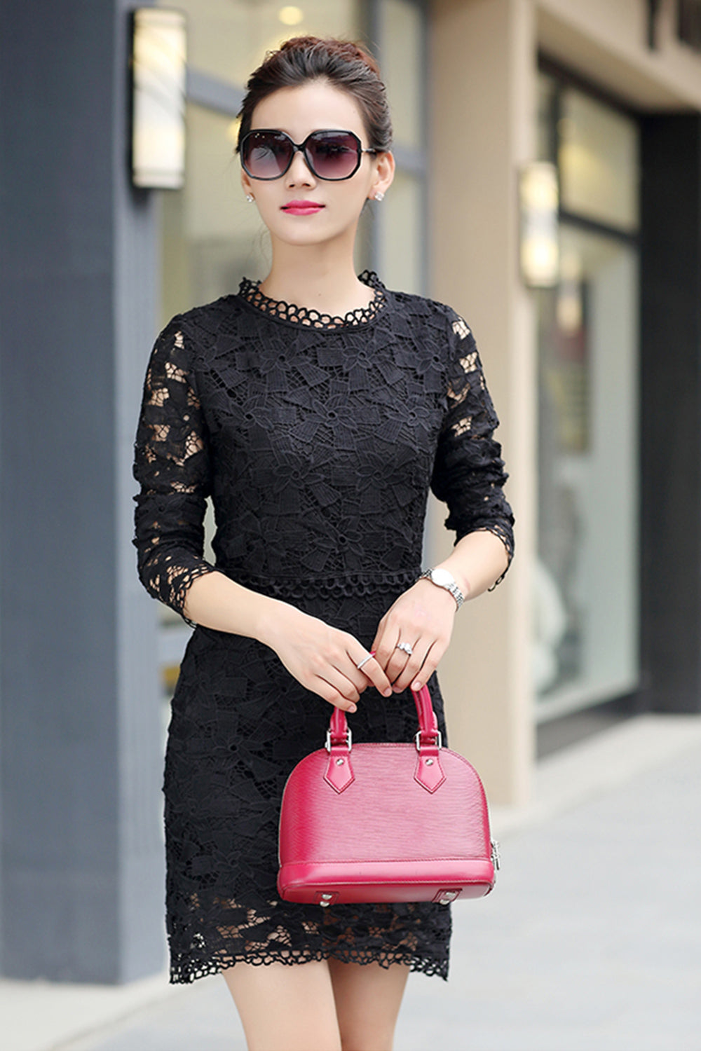 Women Short Length Lace Decorated Shift Dress Black