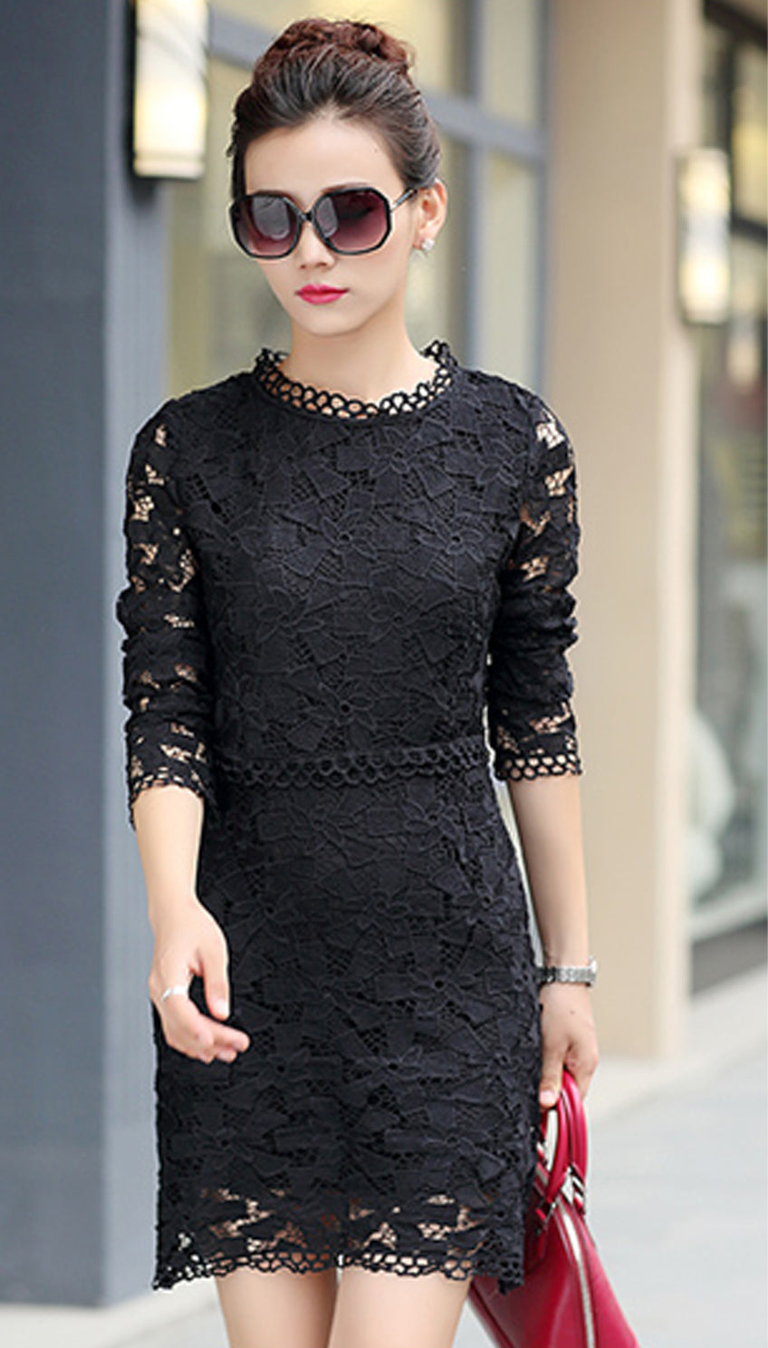 Women Short Length Lace Decorated Shift Dress Black