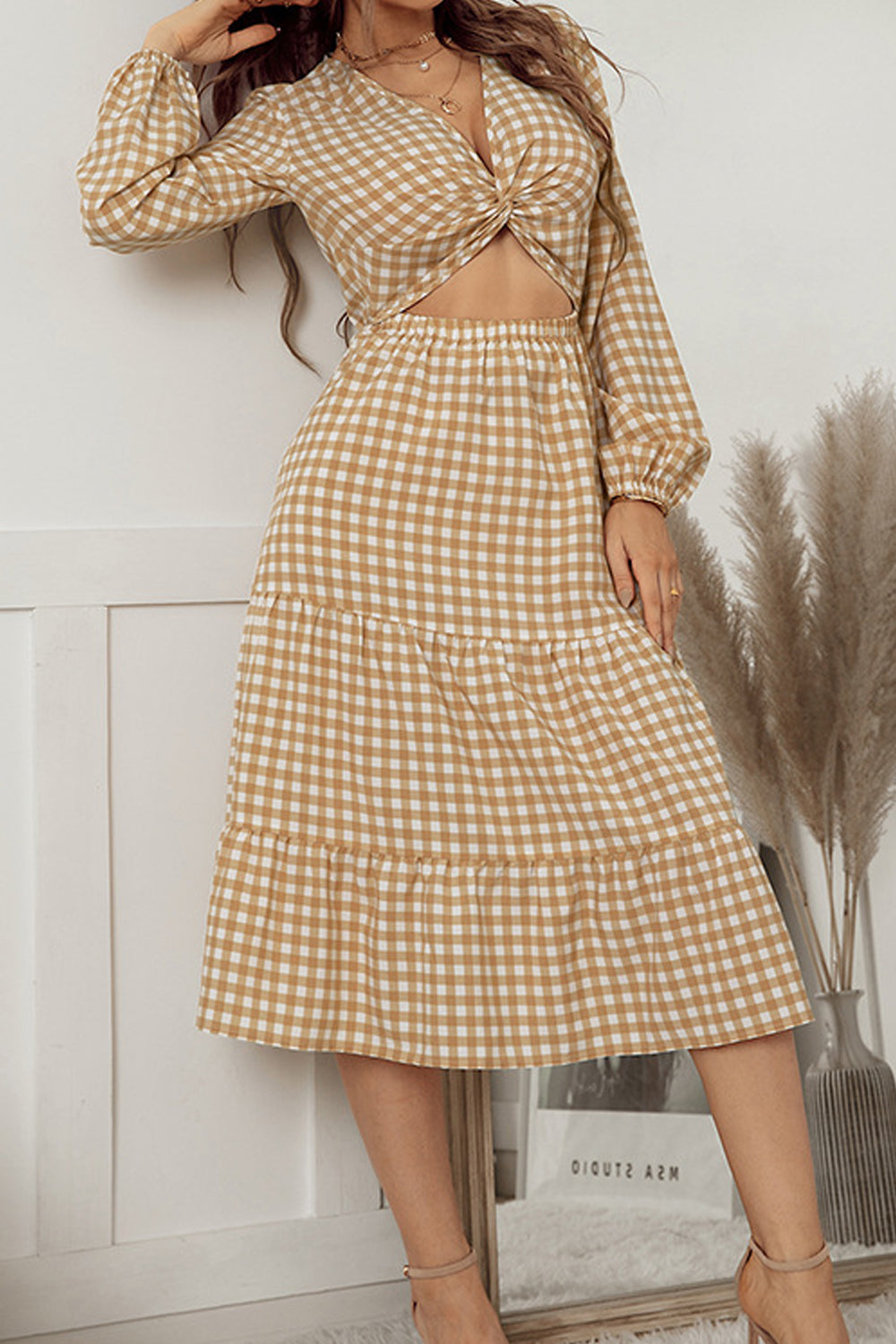 Women Mid-Length Stylish Plaid Pattern Deep V-Neck Long Sleeve Superb Convinient Party Dress