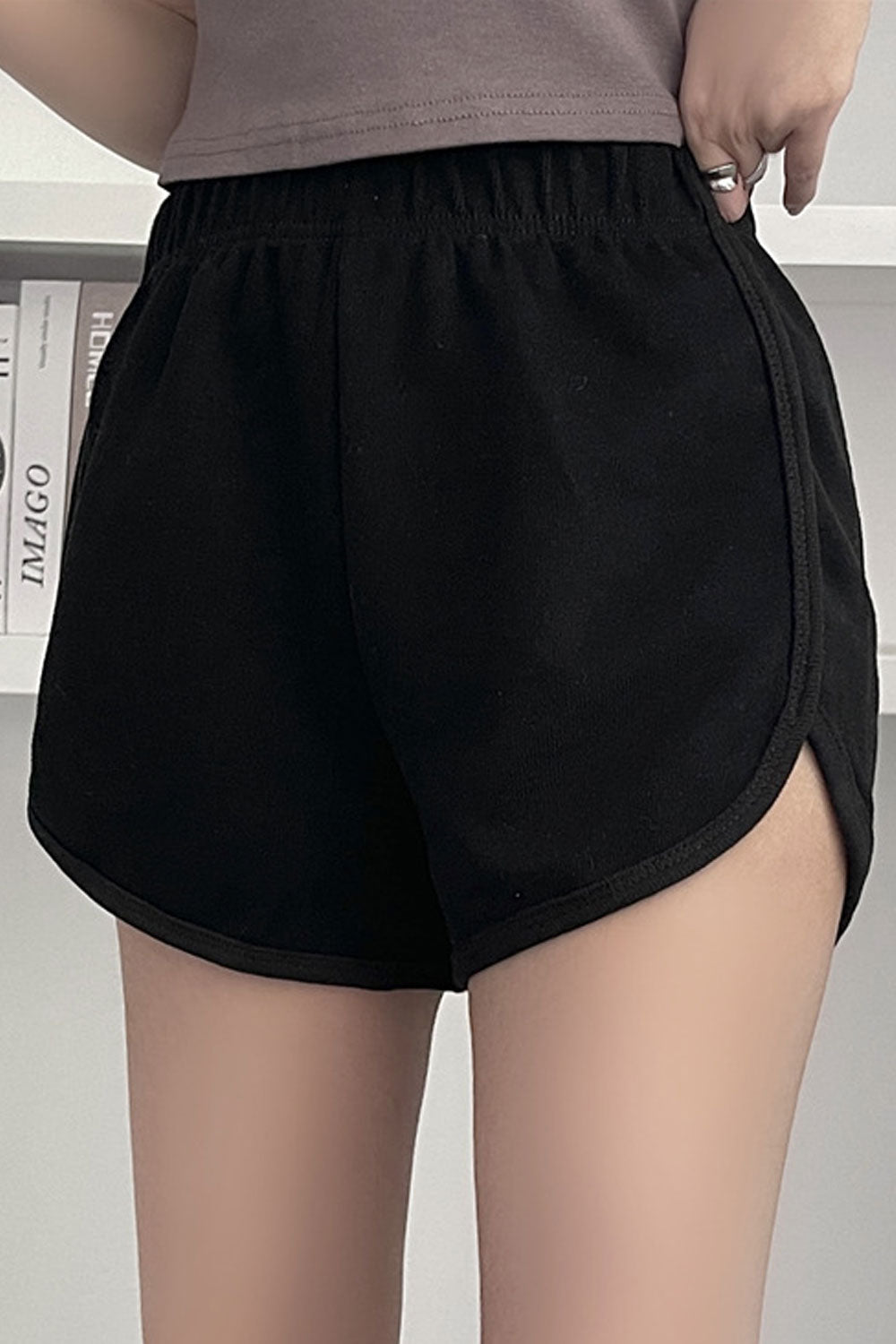 Women Beautiful Elasticated Waist Solid Pattern Heart Design Back Pockets Summer Thin Short