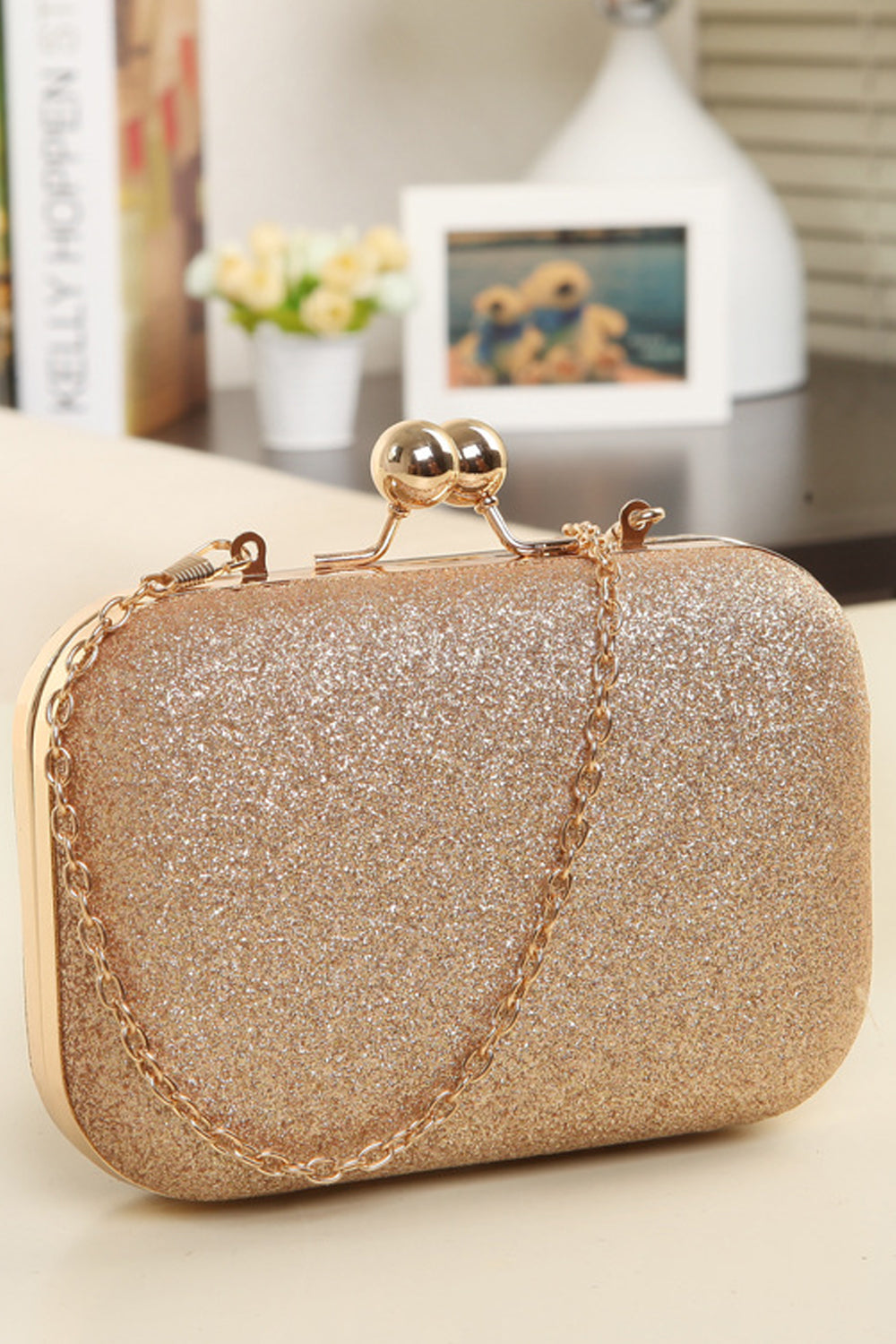 Women Metal Lovely Sequins Pattern Hook Closure Horizontal Shaped Clutch Bag