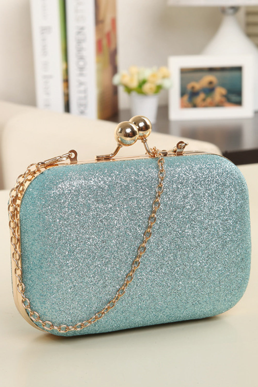 Women Metal Lovely Sequins Pattern Hook Closure Horizontal Shaped Clutch Bag