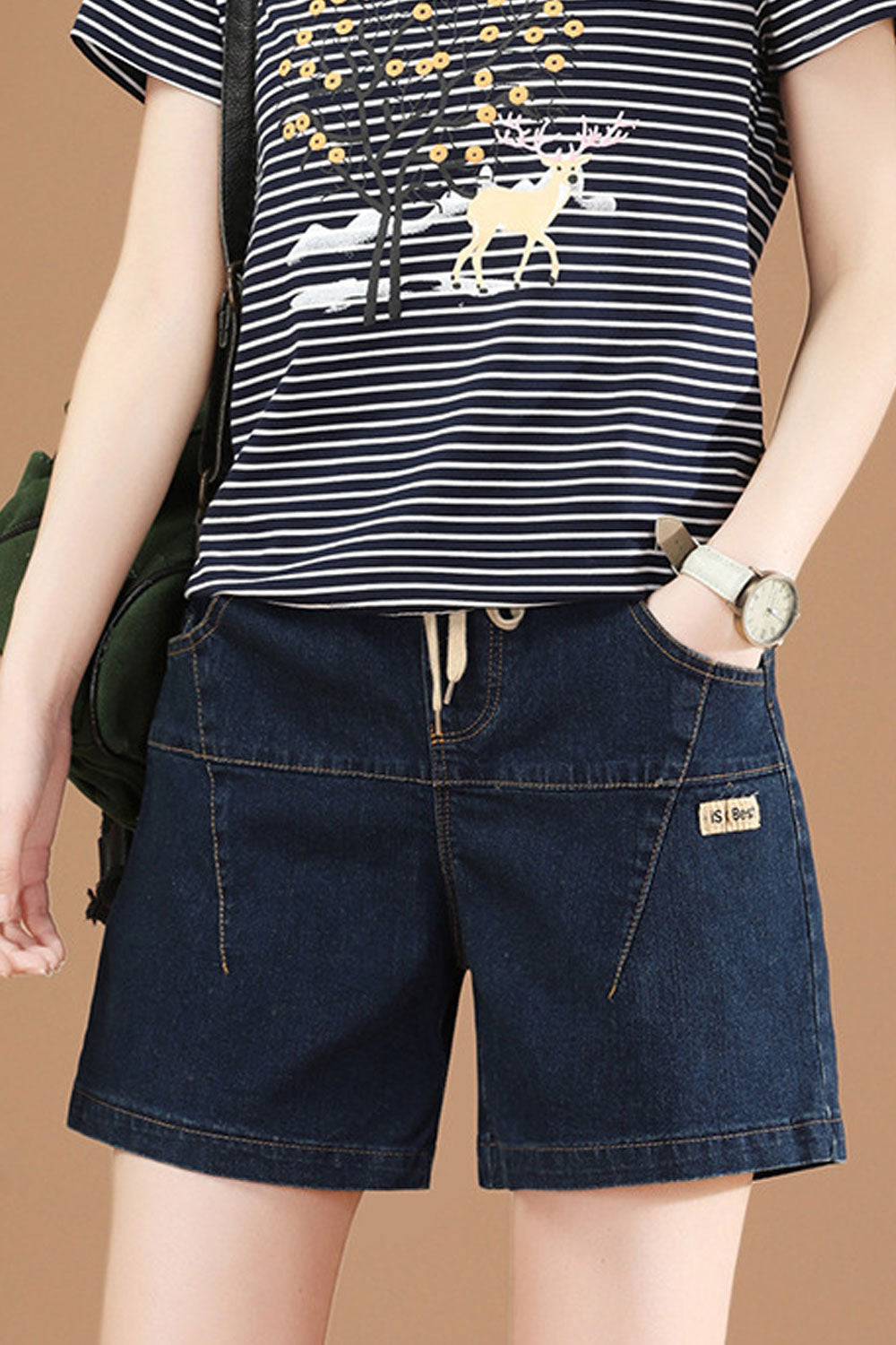 Women Superb Drawstring Elasticated Waist Modern Stitched Solid Pattern Summer Denim Short