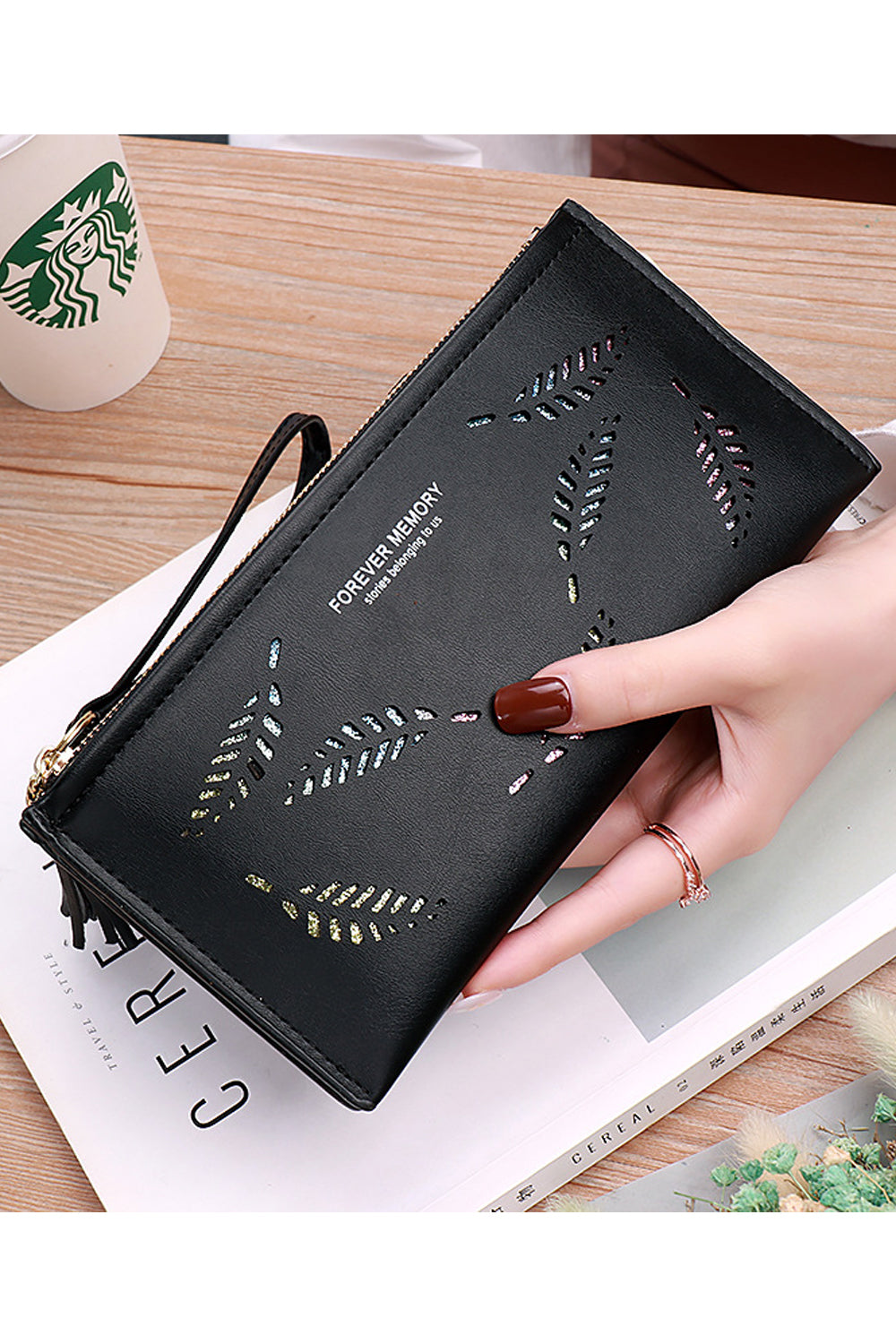 Women Horizontal Zipper Closure Hollow Superb Solid Colored Two Folds PU Casual Wallet