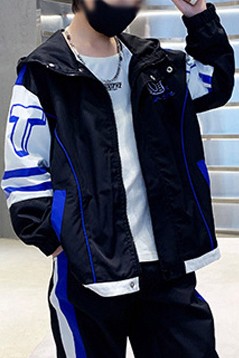 Kids Boys Stylish Letter Pattern Hooded Neck Zip Closure Useful Side Pockets Autumn Jacket