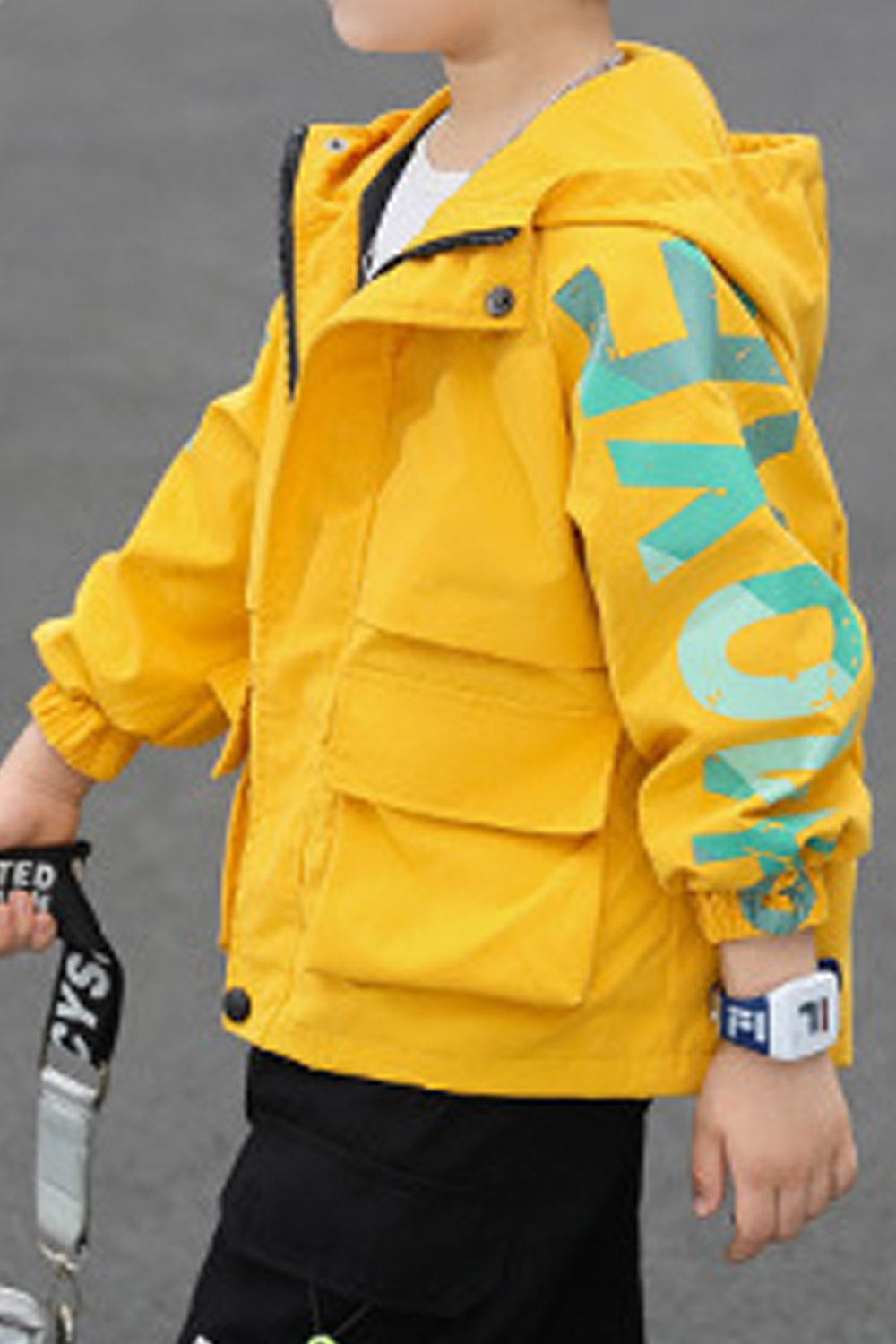 Kids Boys Excellent Flap Pockets Hooded Neck Zip Closure Windbreaker Winter Jacket
