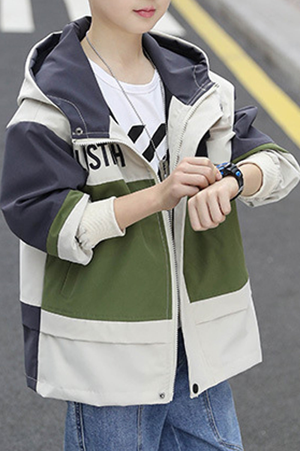 Kids Boys Lightweight Long Sleeved Easy Hooded Neck Superb Solid Colored Zipper Closure Jacket