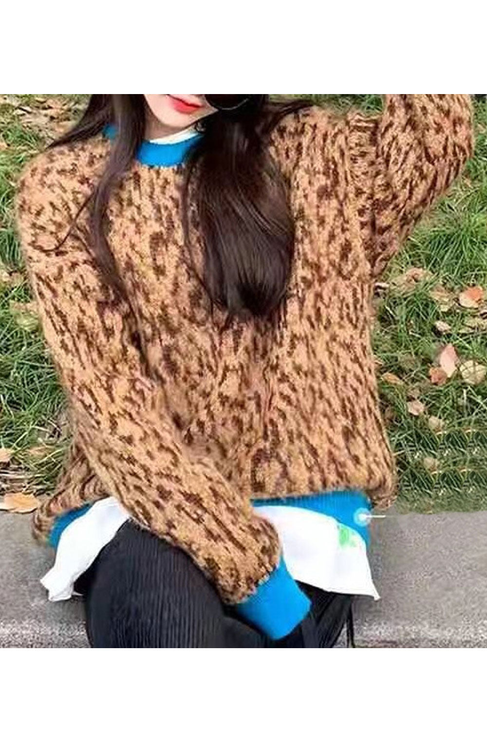 Women Winter Warm Long Sleeve Comfortable Round Neck Fantastic Leopard Pattern Weekend Sweater