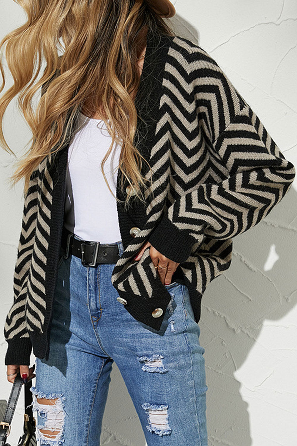 Women Tremendous Printed Pattern Warm & Thick Long Sleeve Easy Button Closure Casual Sweater