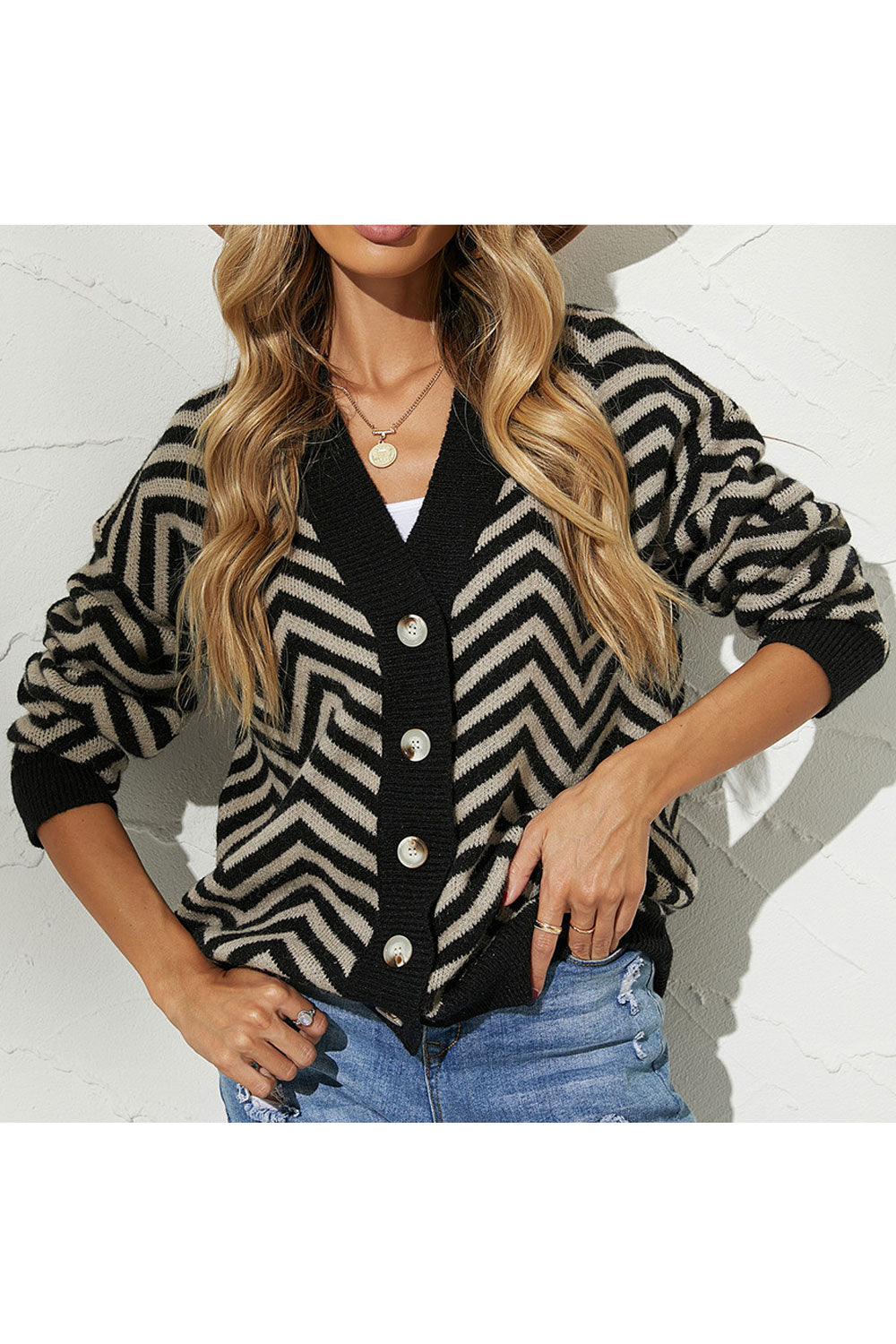 Women Tremendous Printed Pattern Warm & Thick Long Sleeve Easy Button Closure Casual Sweater