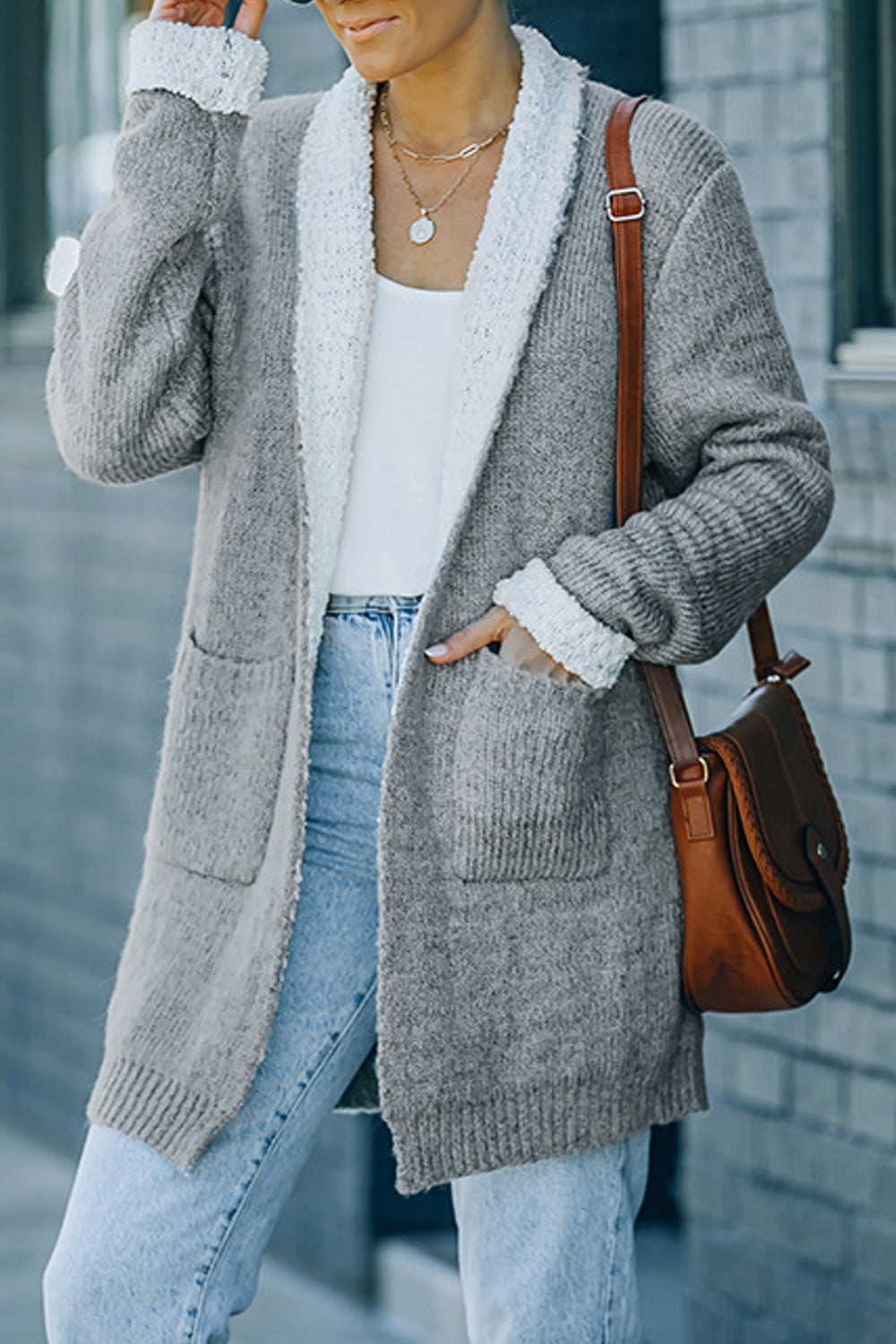 Women Restful Warm & Thick Material Front Pockets Long Sleeve Winter Fashion Cardigan