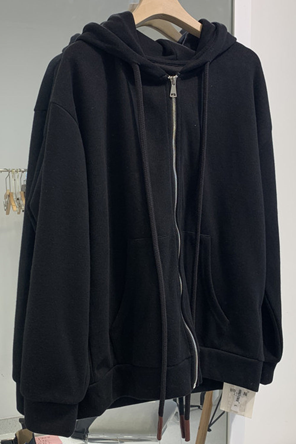 Women Relaxing Zipper Closure Comfortable Kangaroo Pockets Hooded Neck Winter Loose Hoodie