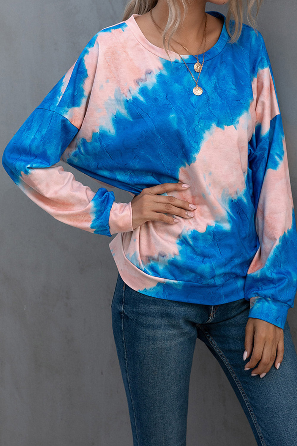 Women Fancy Round Neck Long Sleeve Loose Fit Winter Sweatshirt