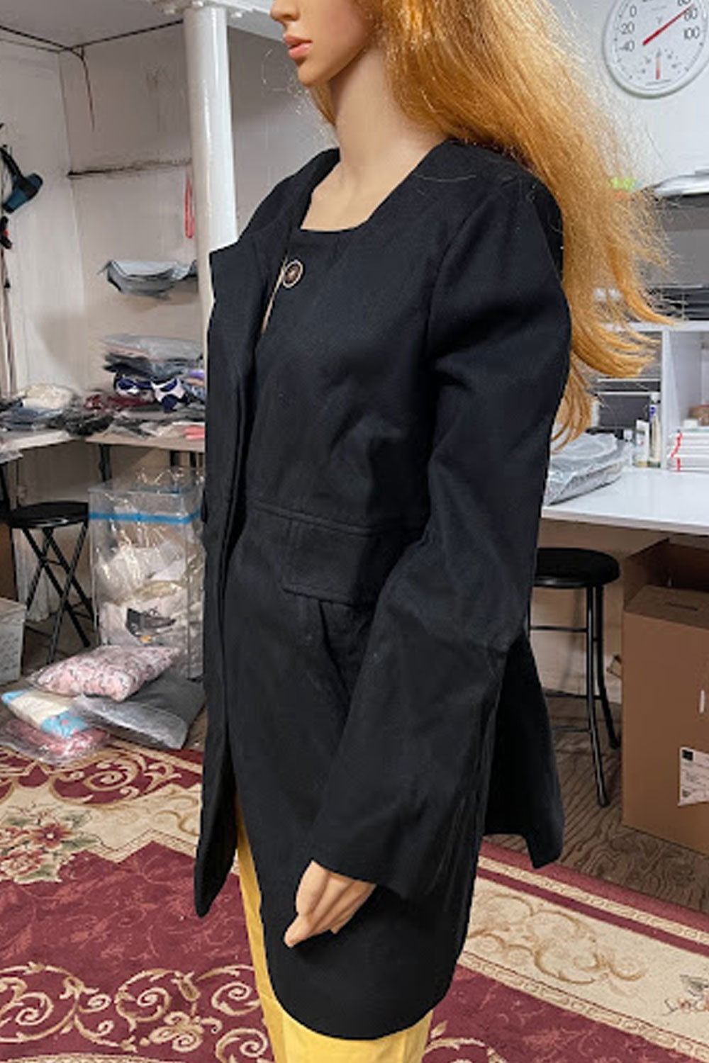 Women Thick & Warm Fabric Constructed Comfort Providing Round Neck Flap Pockets Comfy Winter Jacket