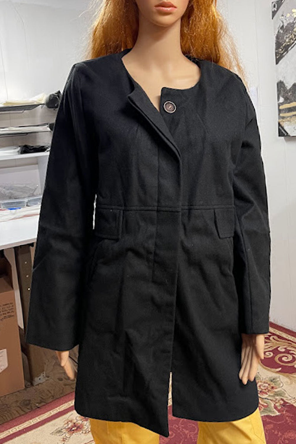 Women Thick & Warm Fabric Constructed Comfort Providing Round Neck Flap Pockets Comfy Winter Jacket