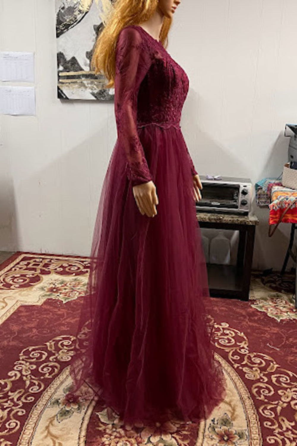 Women Spledid Lace Decorated Transparent Net Sleeve Round Neck Fabulous Floor Length Party Evening Dress
