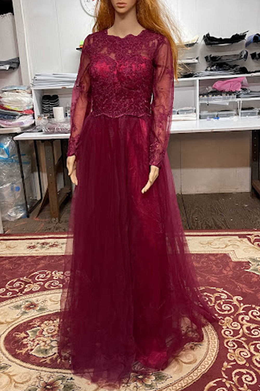 Women Spledid Lace Decorated Transparent Net Sleeve Round Neck Fabulous Floor Length Party Evening Dress