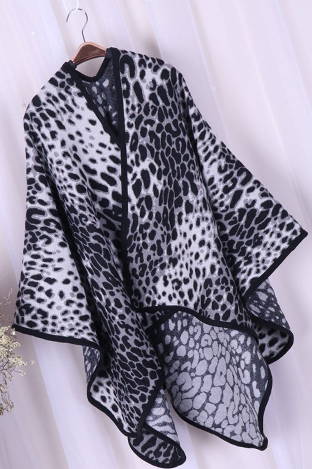 Women Lovely Leopard Pattern Warm Winter Shawl