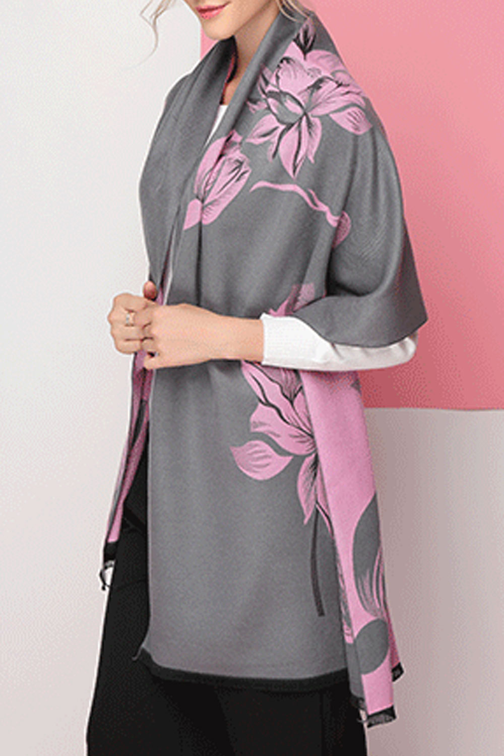 Women Lovely Flower Pattern Thick & Warm Cashmere Shawl