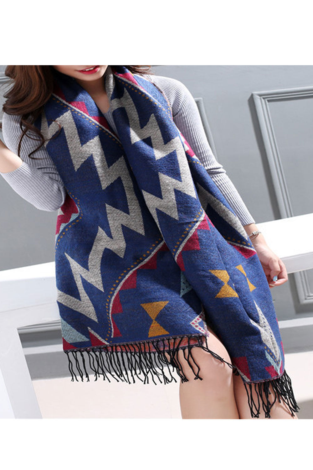 Women Lovely Printed Pattern Tassel Decorated Warm Shawl