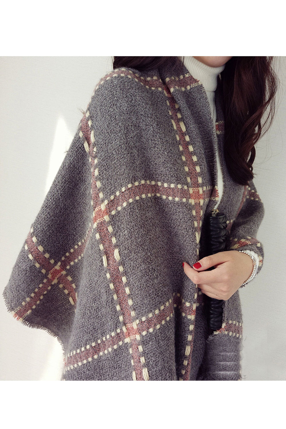 Women Classy Plaid Pattern Tassel Decorated Warm Cashmere Shawl