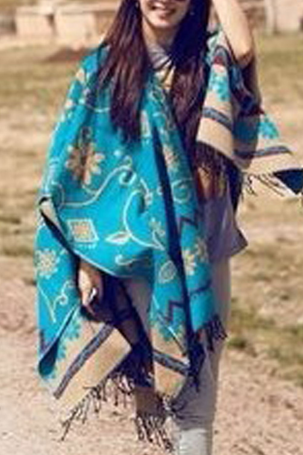 Women Beautiful Flower Tassel Decorated Warm Shawl