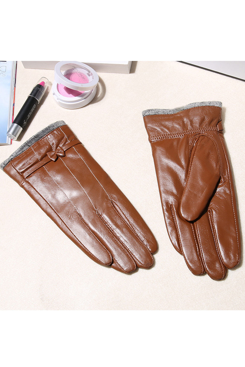 Women Solid Colored Breathable Warm Leather Gloves