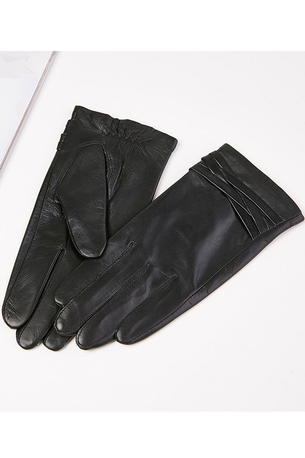 Women Breathable & Warm Solid Colored Leather Gloves