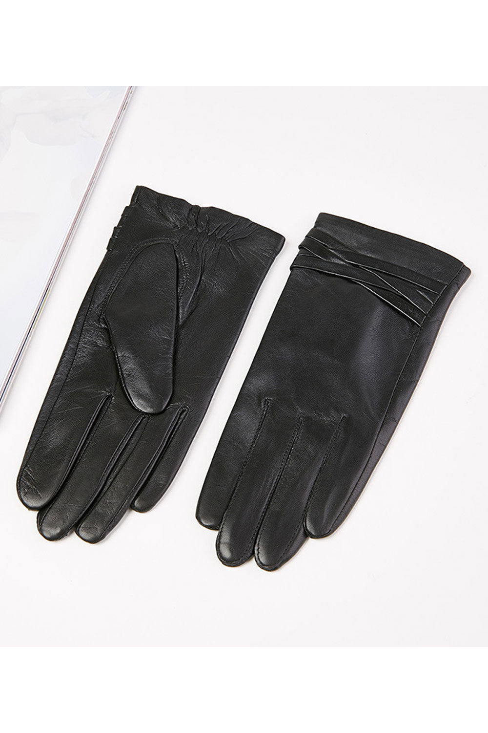 Women Breathable & Warm Solid Colored Leather Gloves