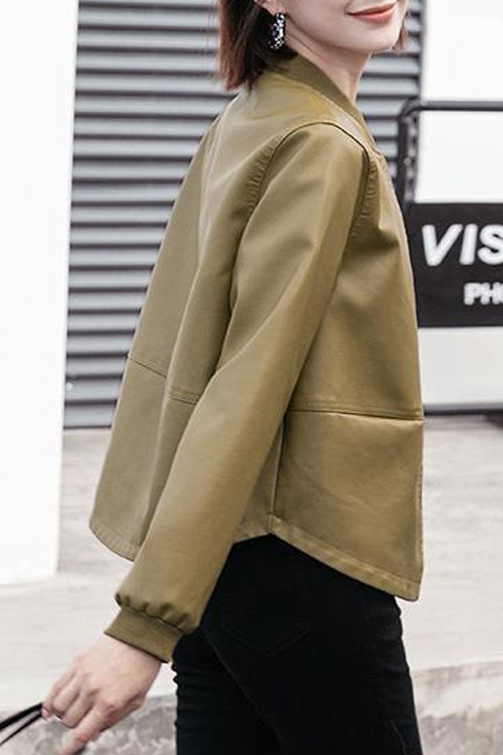 Women Casual Wear Simple Solid Pattern Stretchable Cuff Suitable Winter Leather Jacket