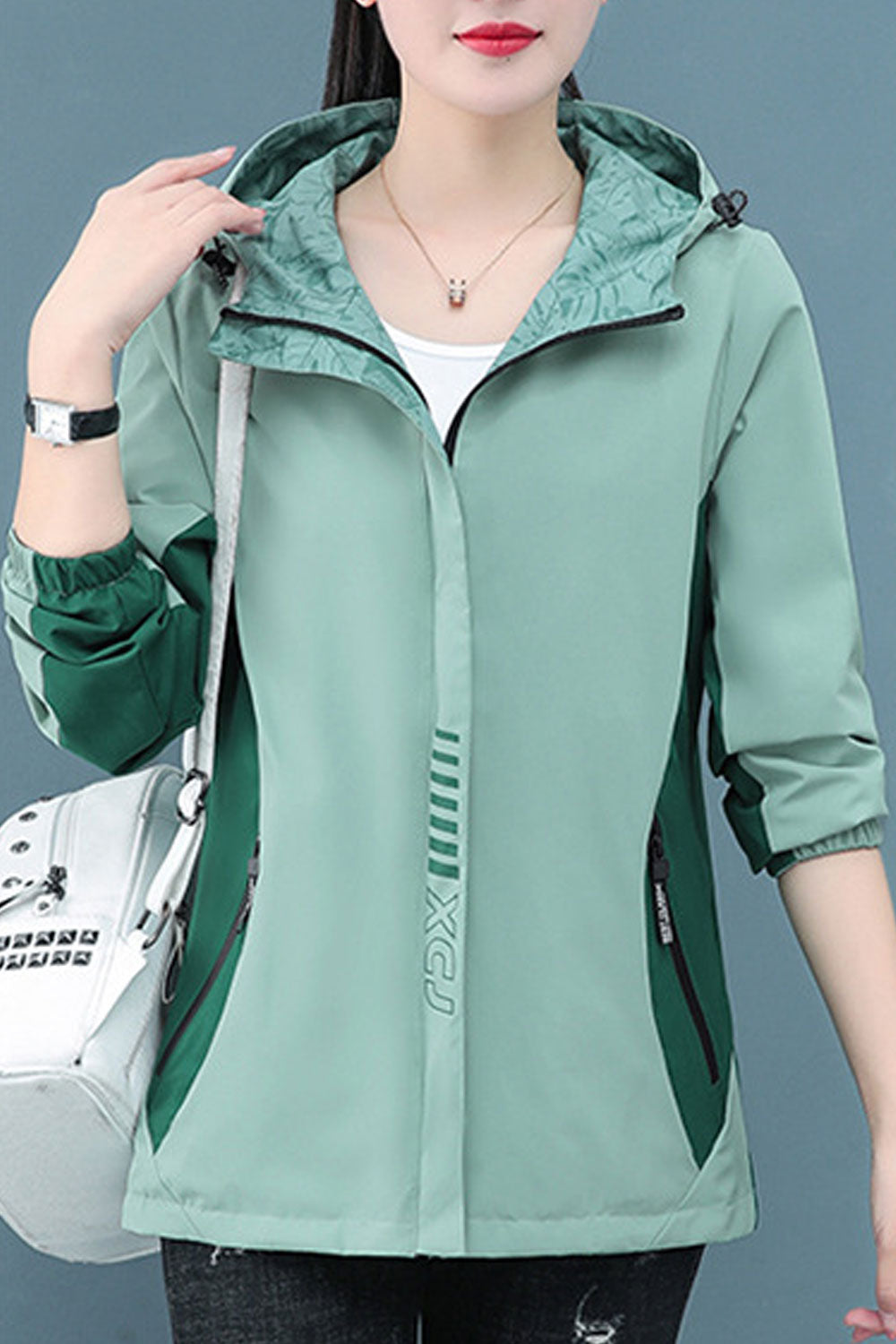 Women Soft Hooded Neck & Slash zippered pocket Winter Casual Jacket