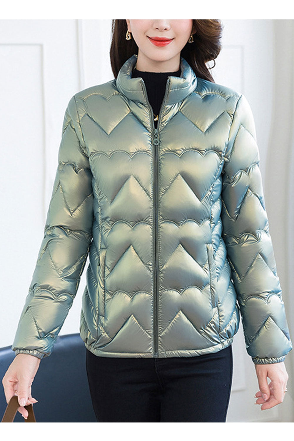 Women Alluring Heart Shape Stitched Designed Stand Coolar Reslaxful Winter Warm Padded Jacket