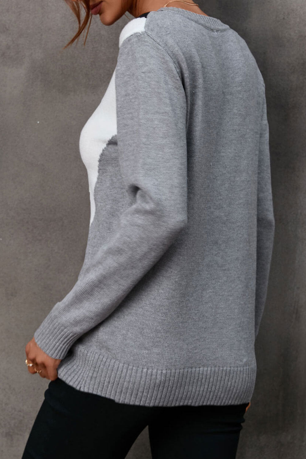 Women Good-Looking Printed Long Sleeve Round Neck Comfy & Warm Winter Sweater