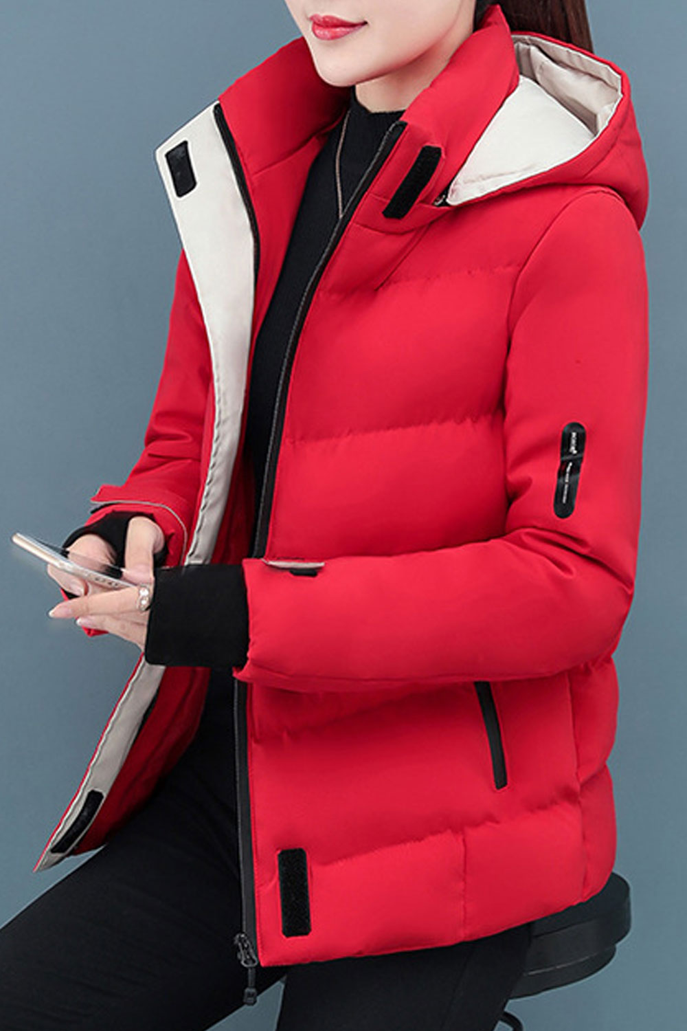 Women Soothing Hooded Neck Knitted Ribbed Cuff Contrast Zippered Pocket Front Fastener Velcro Style Winter Padded Jacket