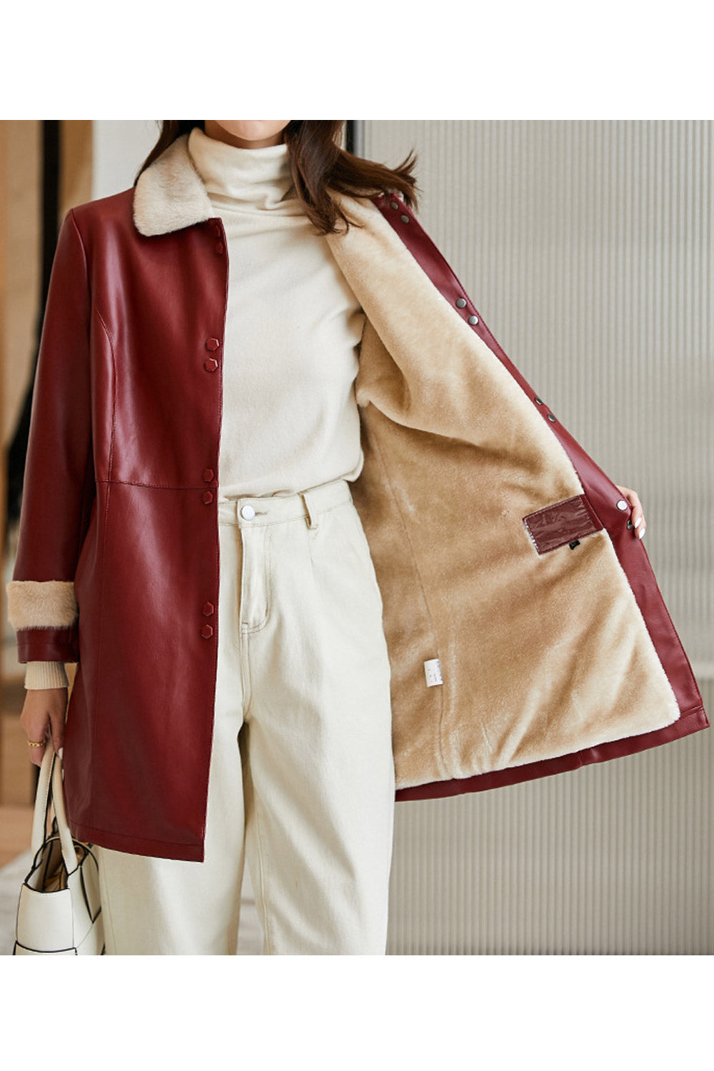Women Charming Collar Neck Slash pocket & Easy Buttoned Fastener Fluffy Winter Leather Jacket