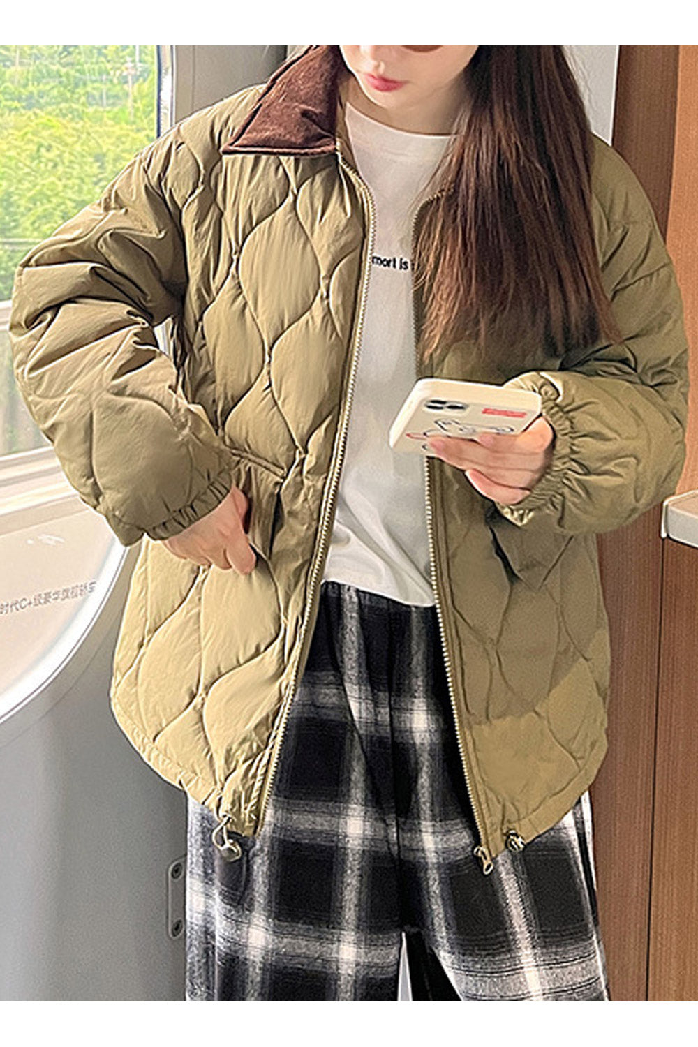 Women Heart melting Contrast Collar Neck Stretchable Cuff Flap Pocket Waist Draw Cord Short Winter Padded Jacket
