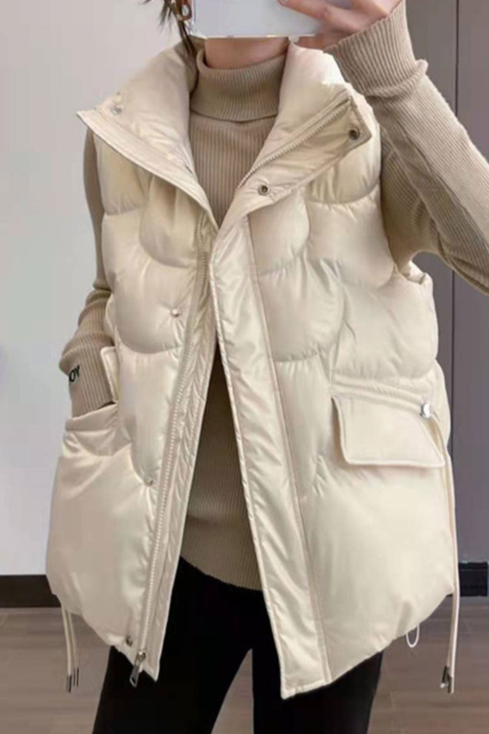 Women Loose Waist Big Pocket Style Padded Vest