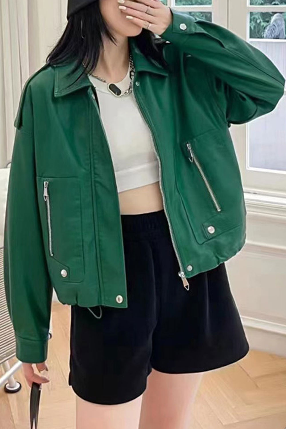 Women Classy Zip Closure Front Pockets Collar Neck Superb Winter Leather Jacket