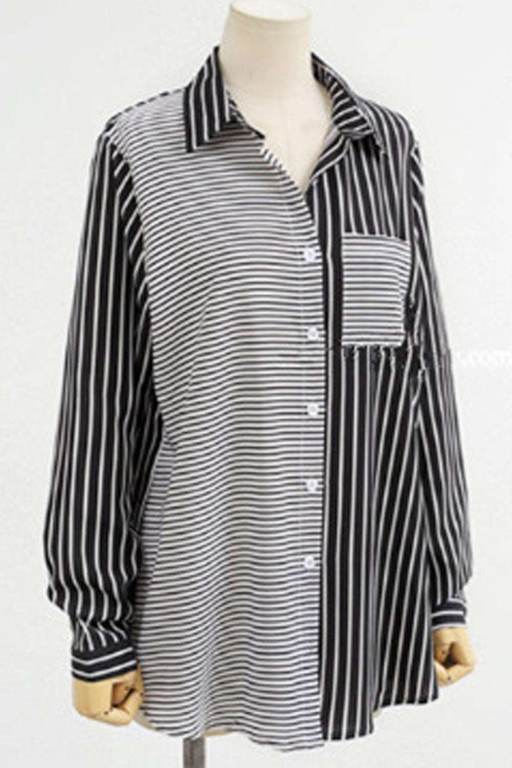 Women Stylish Striped Pattern Constrast Color Top