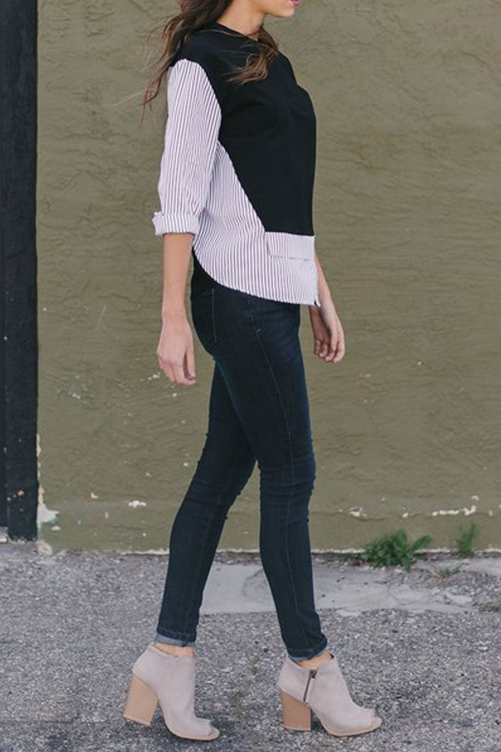 Women Dazzling Stripe Pattern Round Neck Top