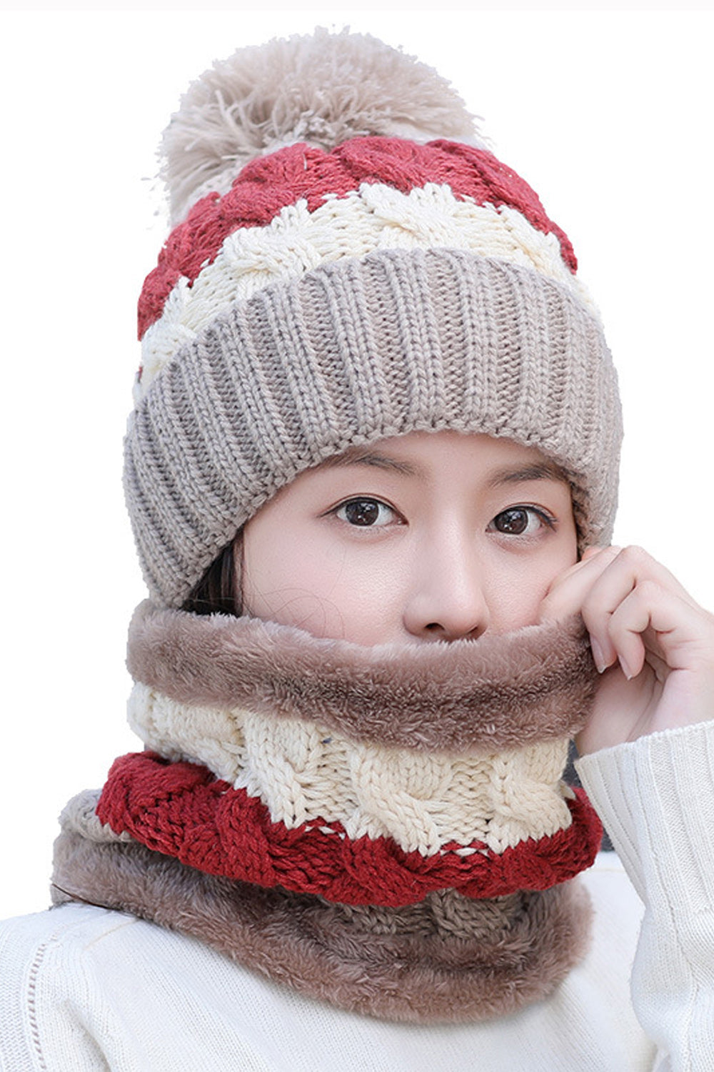 Women Awesome Contrast Color Windproof Bib Two Piece Cap